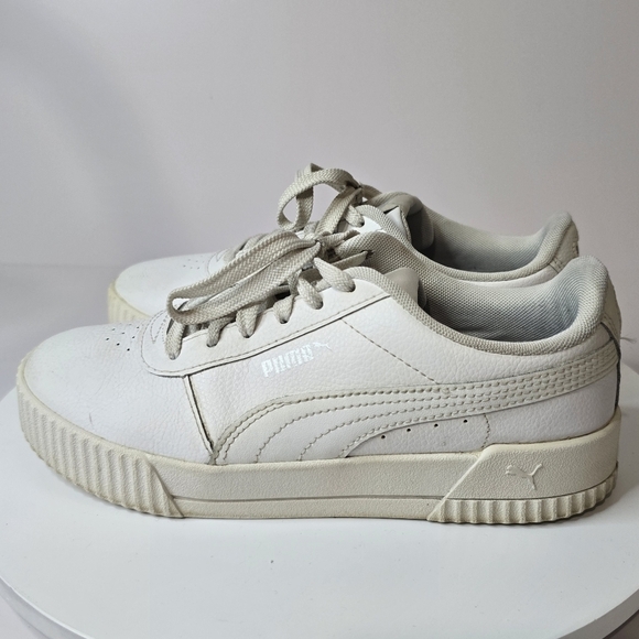 ⭐️40% Off⭐️ Puma Carina Platform Sneakers - Picture 2 of 14